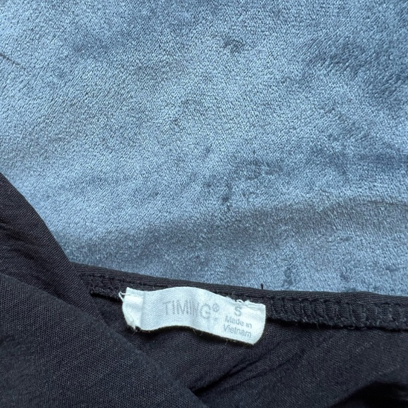 Black Cowl Neck Tank Size S - Picture 2 of 2